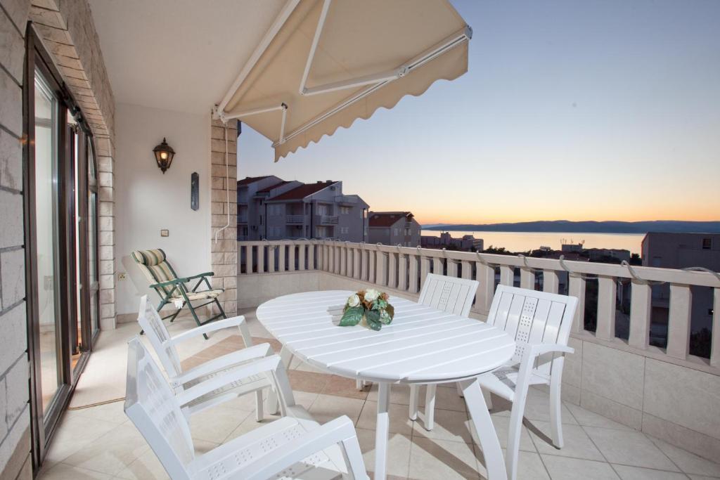 House Bilic Apartment Baska Voda Room photo