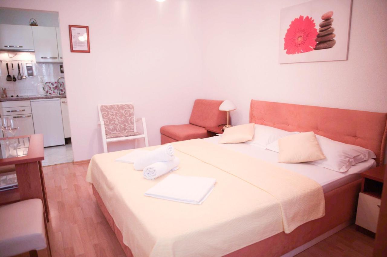 House Bilic Apartment Baska Voda Exterior photo