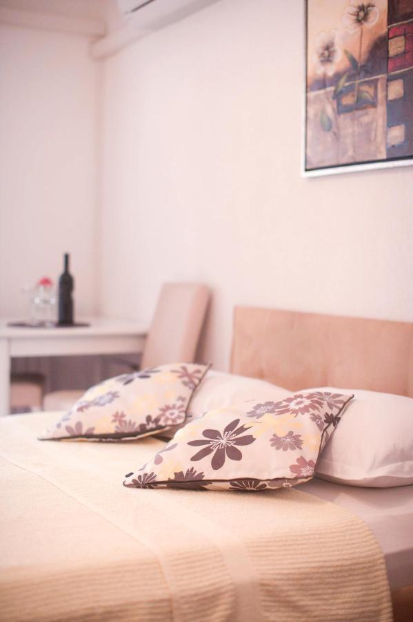 House Bilic Apartment Baska Voda Exterior photo