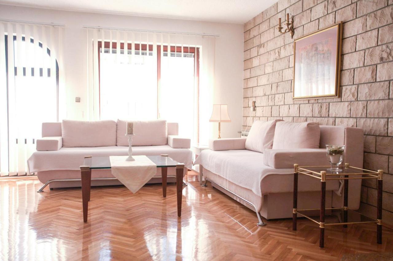 House Bilic Apartment Baska Voda Exterior photo