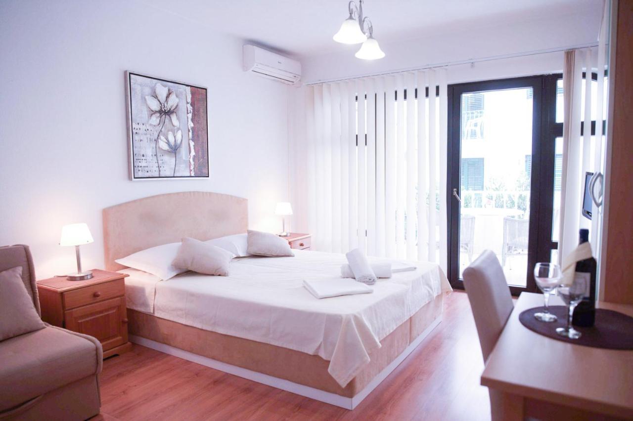 House Bilic Apartment Baska Voda Exterior photo